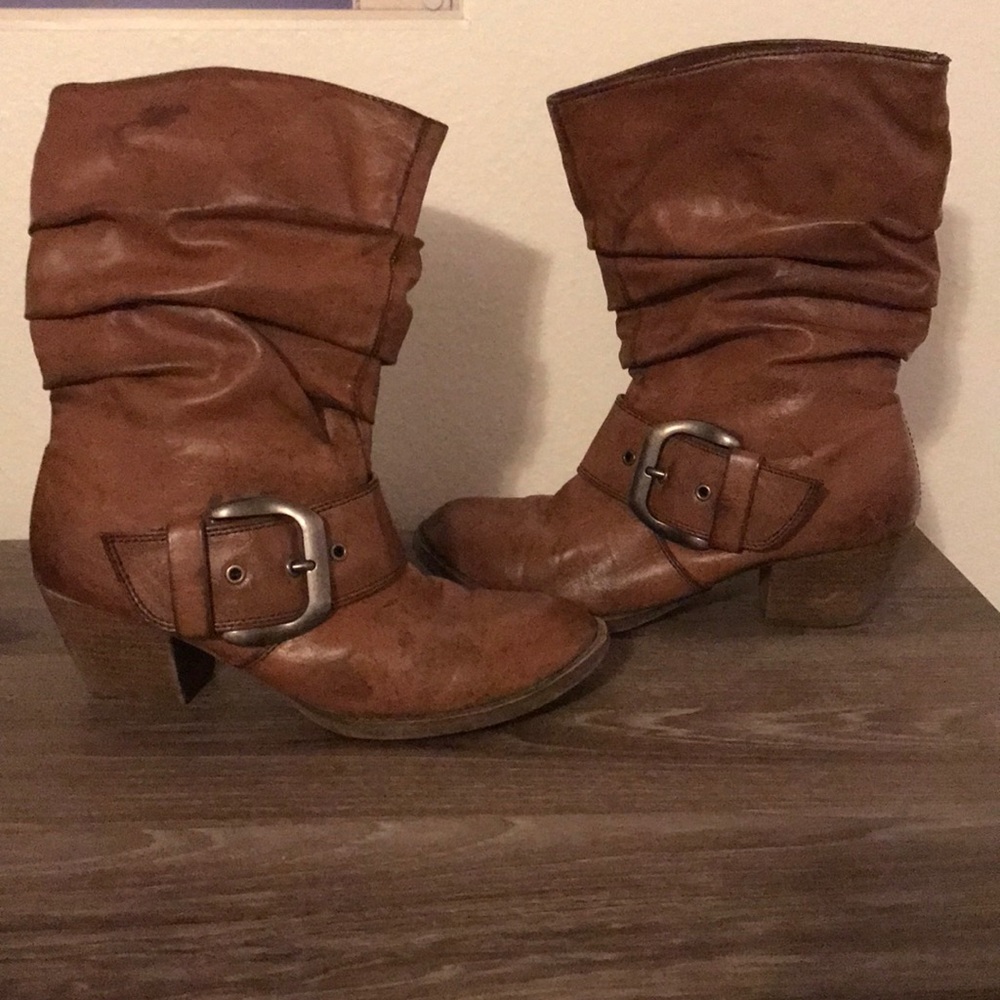 Mia heeled brown boots, size 7